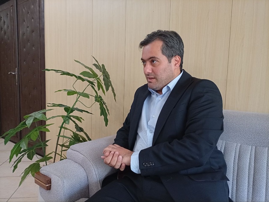 دیدار نایب رئیس شورای شهر رشت با مدیرعامل سازمان همیاری شهرداری های گیلان با محوریت تامین ماشین آلات مورد نیاز شهرداری