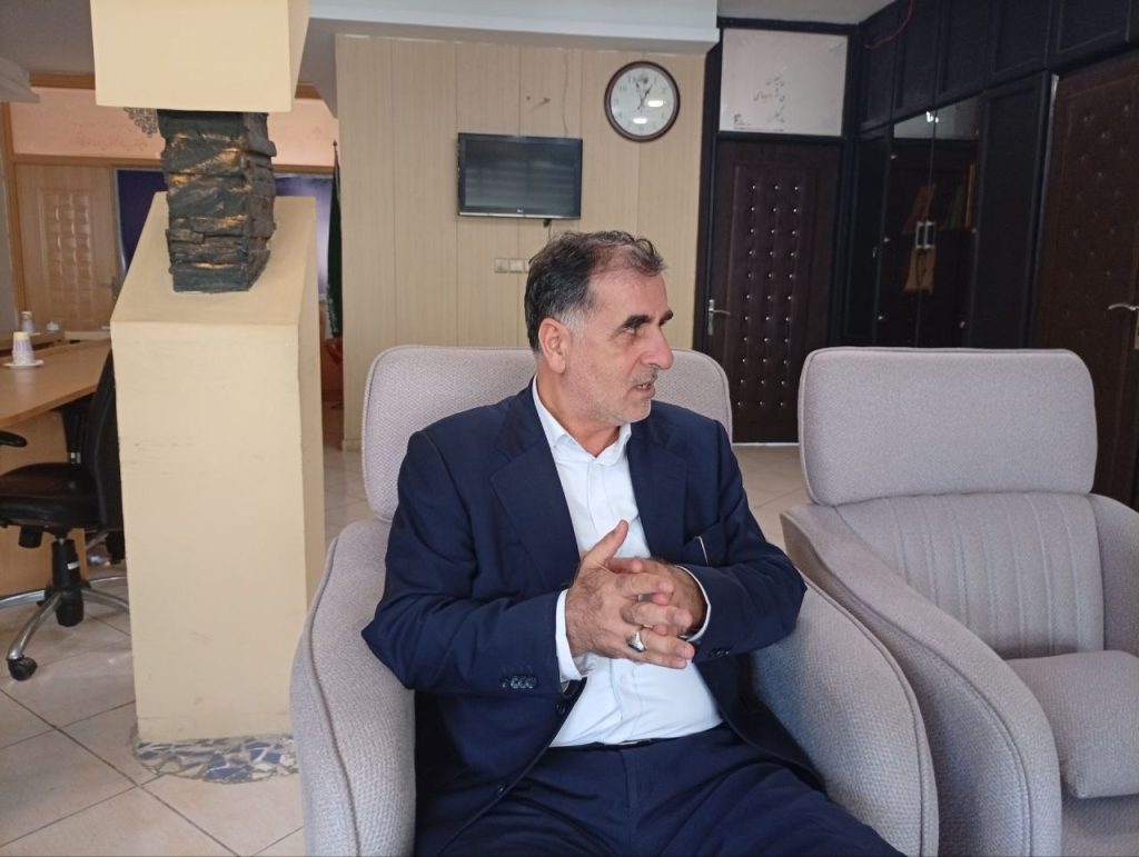 دیدار نایب رئیس شورای شهر رشت با مدیرعامل سازمان همیاری شهرداری های گیلان با محوریت تامین ماشین آلات مورد نیاز شهرداری