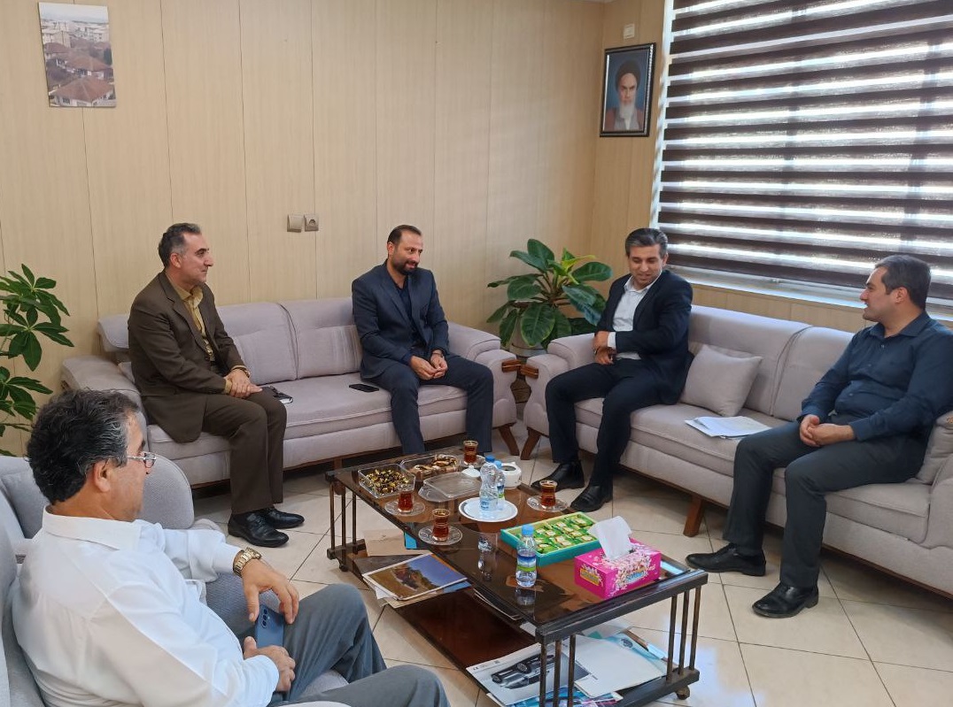 دیدار مدیرعامل و رئیس هیئت مدیره شرکت توسعه گردشگری گیلان با مدیرعامل سازمان همیاری استان