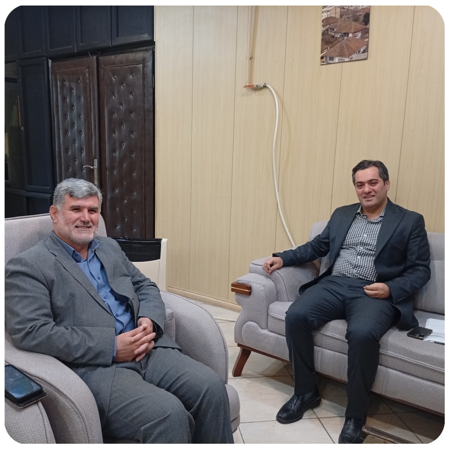 دیدار مجید عزیزی عضو شورای شهر رشت با مدیرعامل سازمان همیاری شهرداری های استان گیلان