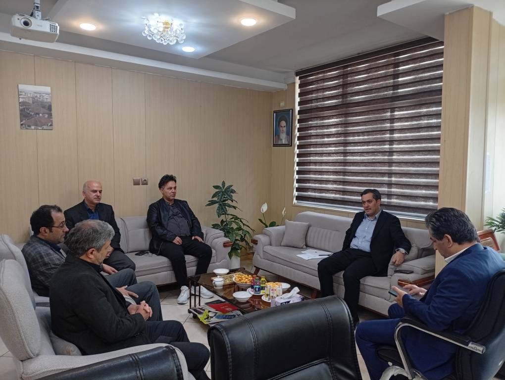 دیدار شهردار منجیل با مدیرعامل سازمان همیاری شهرداری های گیلان