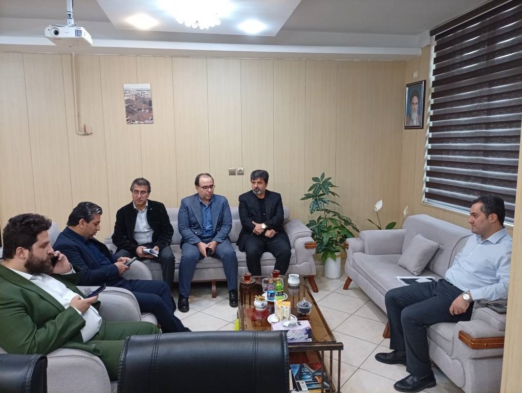 دیدار شهردار رودبار با مدیرعامل سازمان همیاری شهرداری های گیلان