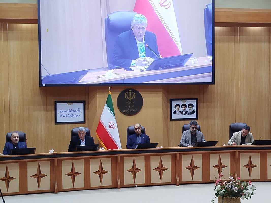 نشست استاندار گیلان با مدیرعامل سازمان همیاری و شهرداران استان