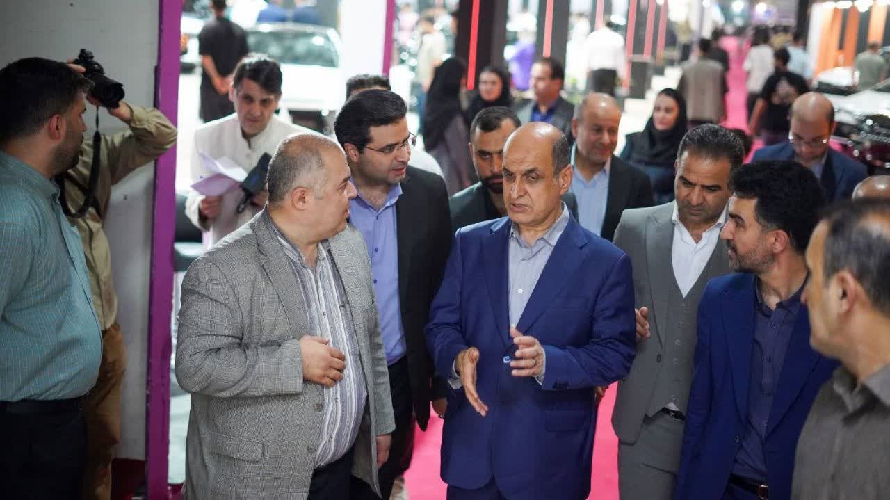 سیزدهمین نمایشگاه تخصصی خودرو با حضور استاندار گیلان افتتاح شد